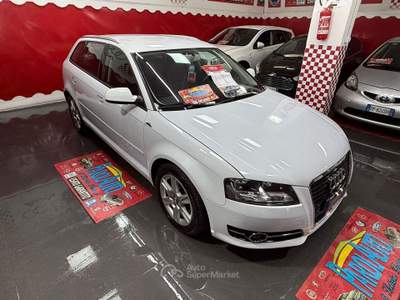 Audi A3 SPB 1.6 TDI 90cv Young - 2013 Bianco usata Giugliano in Campania