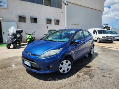 Ford Fiesta BENZINA/ GPL Blu/Azzurro usata Conversano