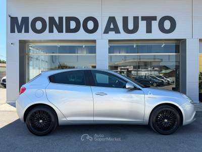 Alfa Romeo Giulietta Progression Argento usata Rovigo