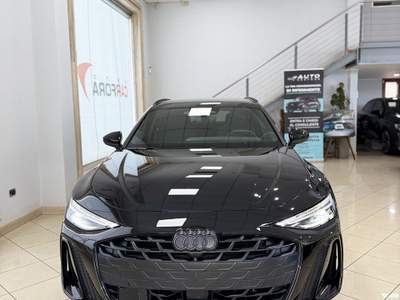 Audi A6 Avant "NUOVO MODELLO" S tronic Identity Black 204cv |Matrix+tetto panorama*display pass| Nero usata San Felice a Cancello
