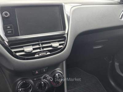 Peugeot 208 1.6 BLUEHDI ACTIVE 5PORTE Nero usata Foligno