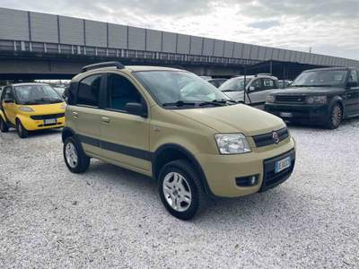 Fiat Panda - 4X4 - INTEGRALE - GANCIO TRAINO Giallo usata Massa