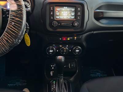 Jeep Renegade 4WD Active Drive Limited Nero usata Prato