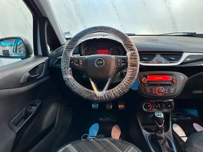 Opel Corsa 5 porte b-Color Bianco usata Prato