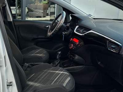 Opel Corsa 5 porte b-Color Bianco usata Prato