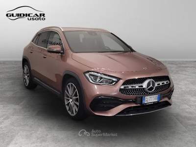 Mercedes-Benz GLA 200 D Premium 8G-DCT Grigio usata Lucca