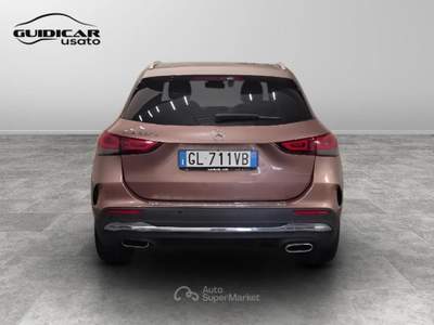 Mercedes-Benz GLA 200 D Premium 8G-DCT Grigio usata Lucca