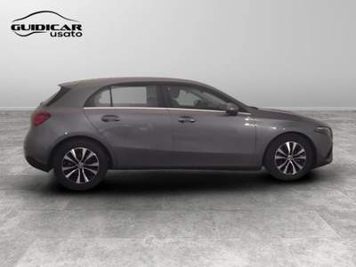 Mercedes-Benz Classe A 180 D Advanced 8G-DCT Grigio usata Lucca