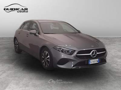 Mercedes-Benz Classe A 180 D Advanced 8G-DCT Grigio usata Lucca