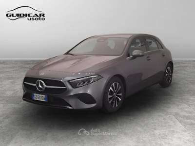 Mercedes-Benz Classe A 180 D Advanced 8G-DCT Grigio usata Lucca