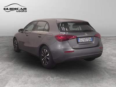 Mercedes-Benz Classe A 180 D Advanced 8G-DCT Grigio usata Lucca