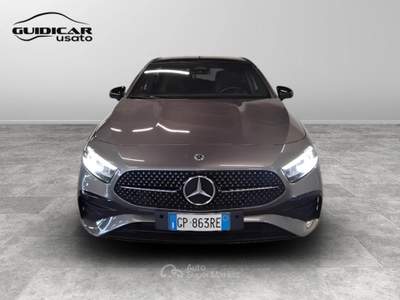 Mercedes-Benz Classe A 180 D Advanced Plus AMG Line 8G-DCT Grigio usata Lucca