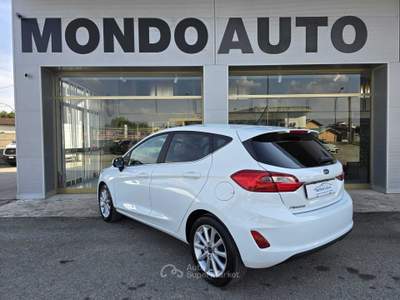 Ford Fiesta 5 porte Titanium NEOPATENTATI Bianco usata Rovigo