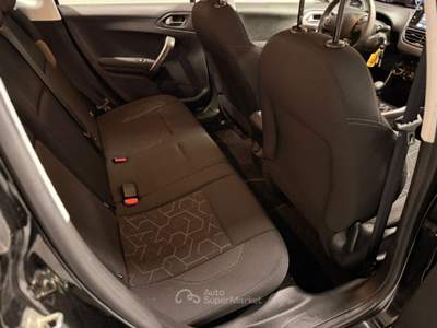 Peugeot 2008 Allure Nero usata CASALE MONFERRATO