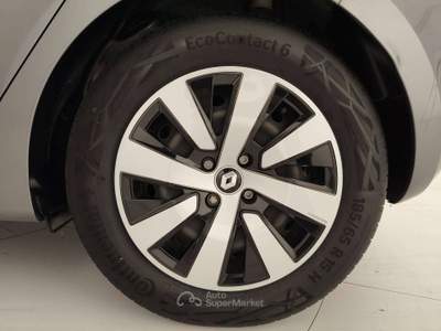 Renault Clio RENAULT Clio 5 Porte 1.6 E-Tech full hybrid 145cv Evolution Grigio usata Monza