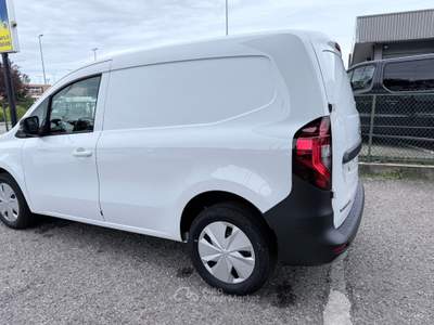 Nissan Townstar van 1.3 130cv L1 N-Connecta 18900+ IVA Rosso usata MALNATE