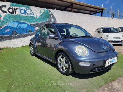 Volkswagen New Beetle VOLKSWAGEN NEW BEETLE 1.9 TDI 101 CV. Blu/Azzurro usata Bari