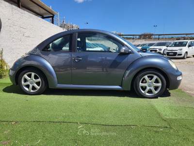 Volkswagen New Beetle VOLKSWAGEN NEW BEETLE 1.9 TDI 101 CV. Blu/Azzurro usata Bari