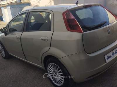 Fiat Grande Punto 75 CV 5 porte Fun Oro usata Modugno