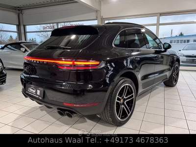 Porsche Macan 2.0 TETTO-NAVI-PELLE-TELECAMERA-SERVICE Nero usata ARICCIA