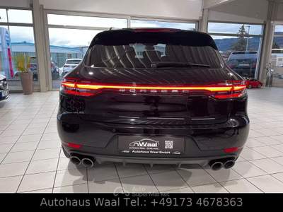 Porsche Macan 2.0 TETTO-NAVI-PELLE-TELECAMERA-SERVICE Nero usata ARICCIA