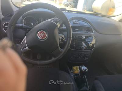 Fiat Punto 5 porte Natural Power Lounge Nero usata Modugno