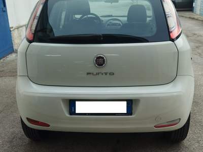 Fiat Punto 5 porte Natural Power Lounge Nero usata Modugno