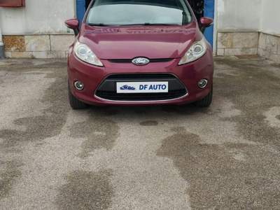 Ford Fiesta 5 porte Titanium Rosso usata Modugno