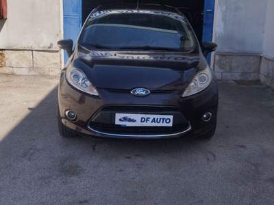 Ford Fiesta 3 porte Titanium Nero usata Modugno