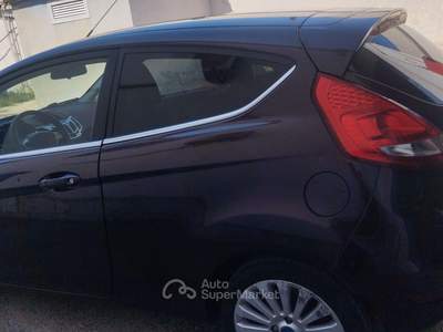 Ford Fiesta 3 porte Titanium Nero usata Modugno