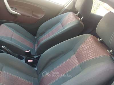 Ford Fiesta 3 porte Titanium Nero usata Modugno
