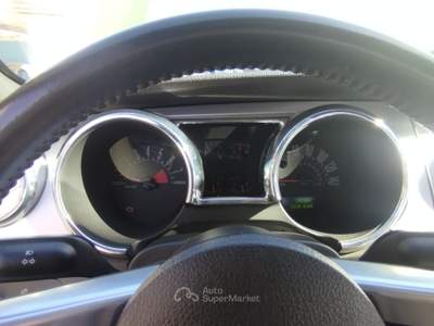 Ford Mustang '15-'24 - 2011 Oro usata Modugno