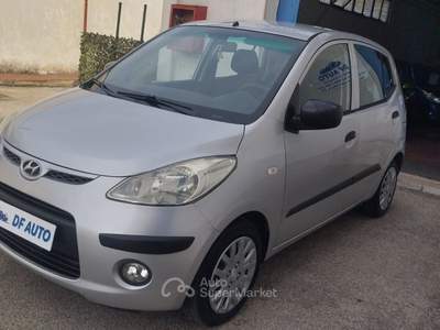 Hyundai i10 Active Grigio usata Modugno