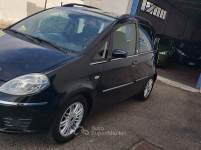 Lancia Musa Platino Ecochic GPL Nero usata Modugno