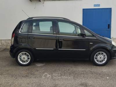 Lancia Musa Platino Ecochic GPL Nero usata Modugno