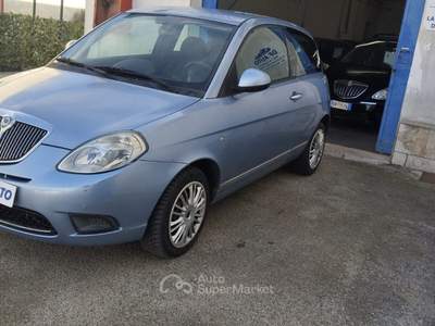 Lancia Ypsilon 75 CV Diva Blu/Azzurro usata Modugno