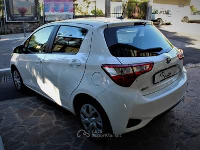 Toyota Yaris 5 porte Business Bianco usata Lavis