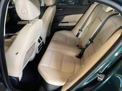 Jaguar XE XE 2.0d Prestige 180cv auto Verde usata Verona