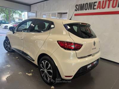 Renault Clio Sporter dCi 8V 75CV Start&Stop Energy Intens Beige usata Prato