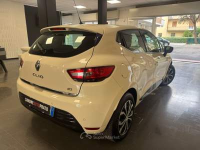 Renault Clio Sporter dCi 8V 75CV Start&Stop Energy Intens Beige usata Prato