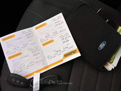 Ford Kuga Kuga II 2015 2.0 tdci Business 2wd s Bianco usata Inzago