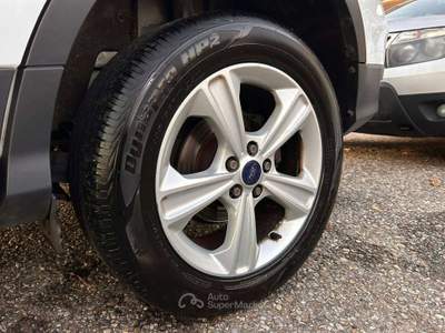 Ford Kuga Kuga II 2015 2.0 tdci Business 2wd s Bianco usata Inzago