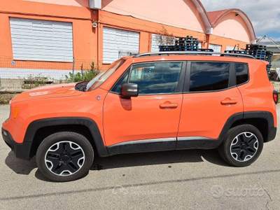Jeep Renegade 4WD Active Drive Low T usata San Secondo di Pinerolo