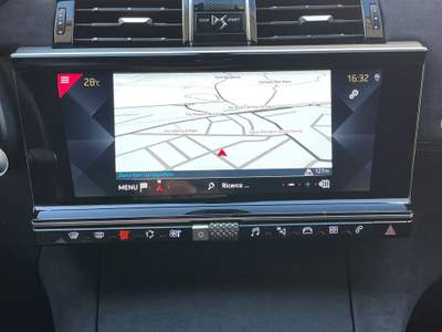 DS Automobiles DS 7 Ds 7 Crossback 2.0 diesel 180cv Performance Line Nero usata Bitonto