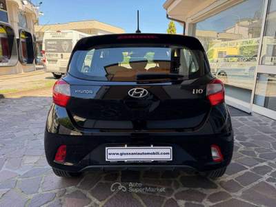 Hyundai i10 1.0 mpi Tech at UNICO PROPRIETARIO OK NEOPATENTATI BELLISSIMA Nero usata Cesano Maderno