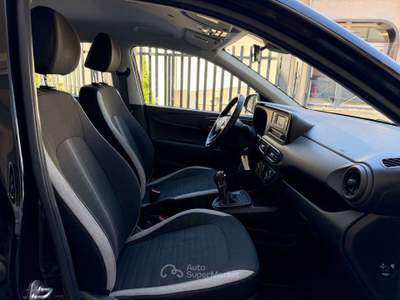 Hyundai i10 1.0 mpi Tech at UNICO PROPRIETARIO OK NEOPATENTATI BELLISSIMA Nero usata Cesano Maderno