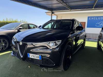 Alfa Romeo Stelvio Stelvio 2017 2.0 Q4 280cv auto tagliandi ufficiali Nero usata Castel Gandolfo