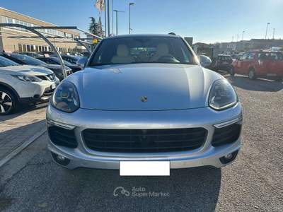 Porsche Cayenne 3.0 S E-Hybrid 333 CV Argento usata Ozzano dell'Emilia
