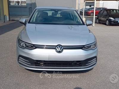 Volkswagen Golf 8 cc. 1.5 E TSI 150 CV. EVO ACT DS usata Calcinato