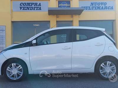 Toyota Aygo Benzina cc. 1.000 Mod. X-Play Tetto Ap usata Calcinato